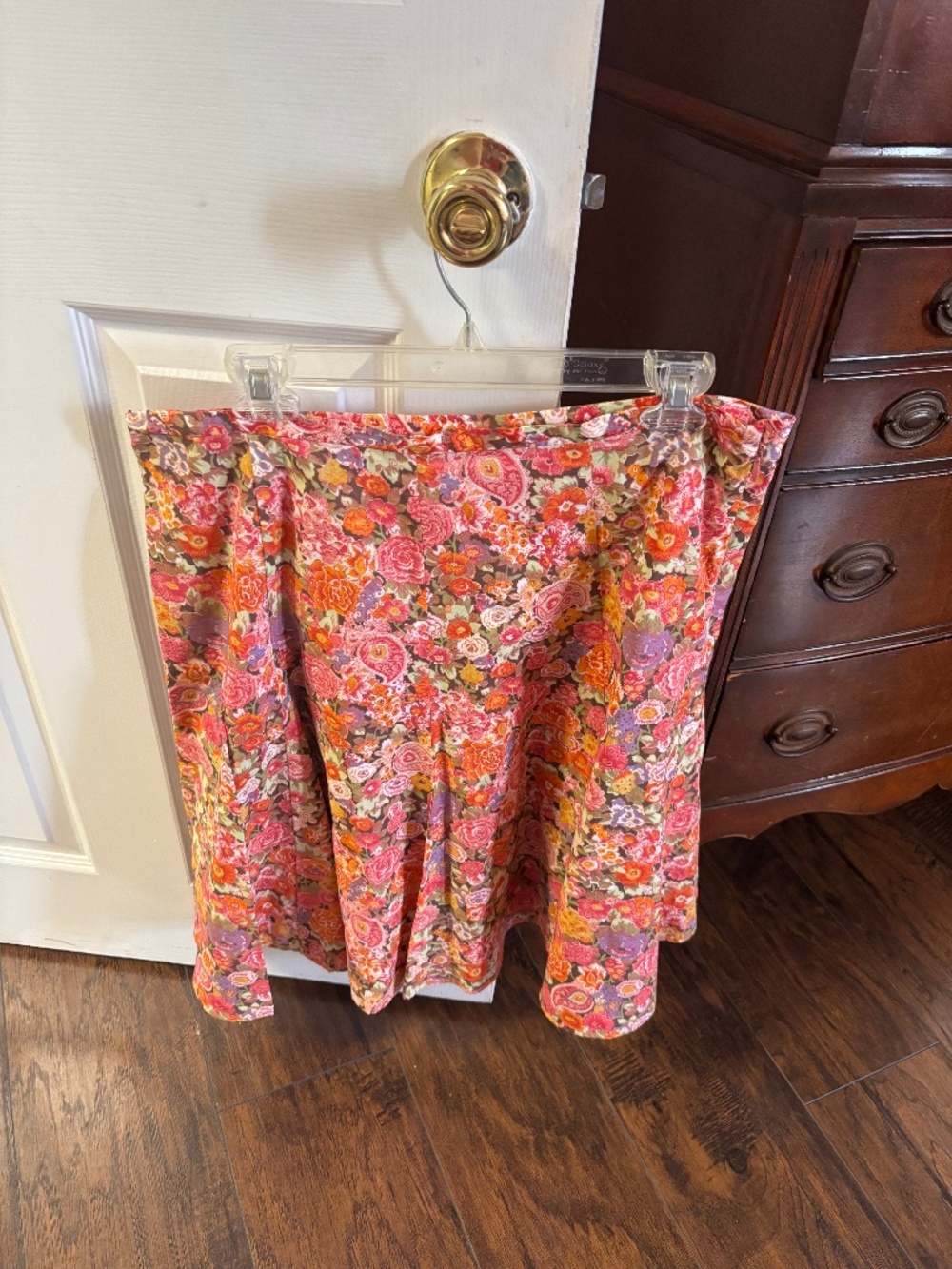Pink floral skirt Liz Claiborne
